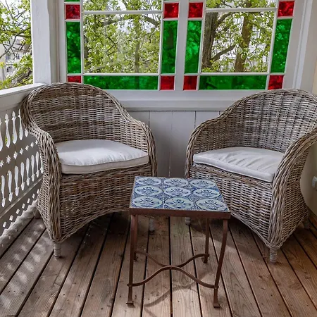 Gustavia Koenigsstuhl *